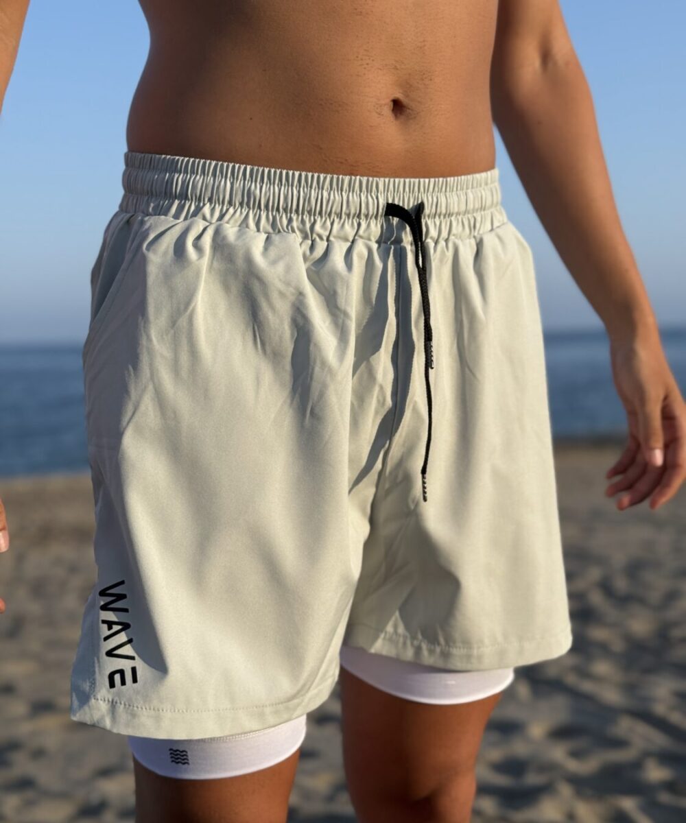 SHORT CON MALLA COMPRESIÓN | VERDE CLARO